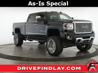 Used 2015 GMC Sierra 2500 Denali w/ Duramax Plus Package