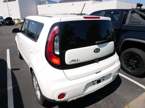 Used 2019 Kia Soul + FWD image 8