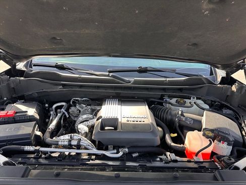 Used 2022 Chevrolet Silverado 1500 LT Trail Boss w/ LT Trail Boss Premium Package image 31