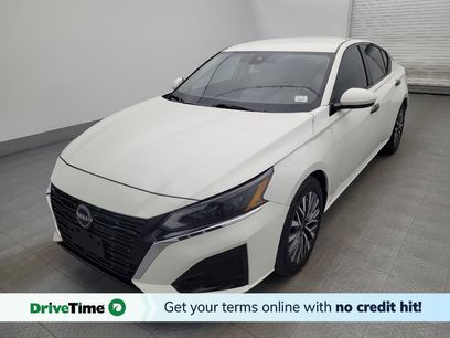 Used 2023 Nissan Altima 2.5 SV