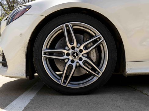 Used 2018 Mercedes-Benz E 400 Coupe image 14
