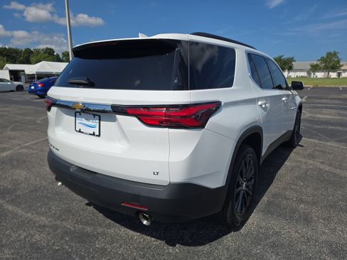Used 2023 Chevrolet Traverse LT AWD/4WD image 4