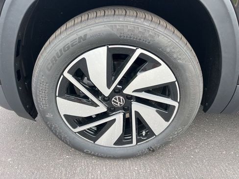New 2026 Volkswagen Atlas SEL AWD/4WD image 7