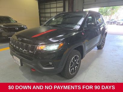 Used 2025 Jeep Compass Trailhawk