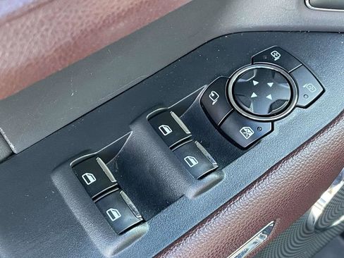 Certified 2024 Ford Expedition Limited image 18