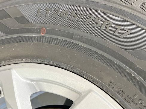 Used 2023 Jeep Wrangler Sport S image 40