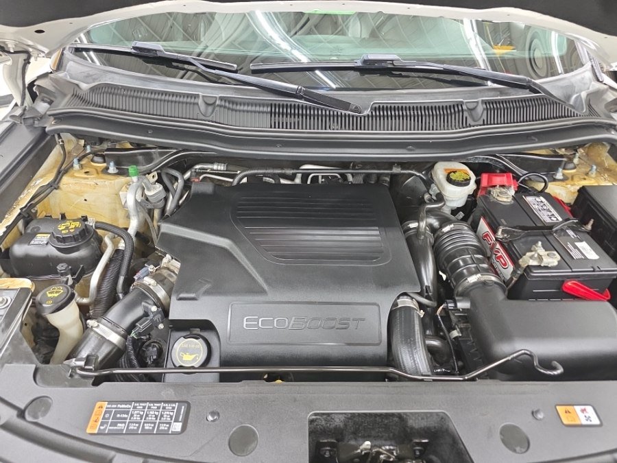 Used 2018 Ford Explorer Sport w/ Equipment Group 401A AWD/4WD image 43