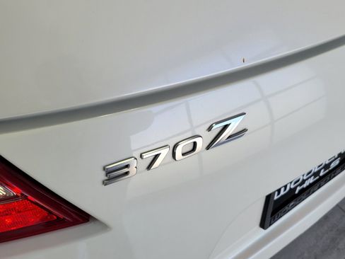 Used 2013 Nissan 370Z Roadster RWD image 6