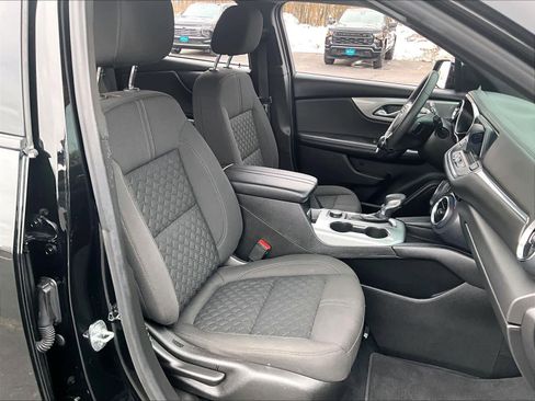 Used 2022 Chevrolet Blazer LT image 11