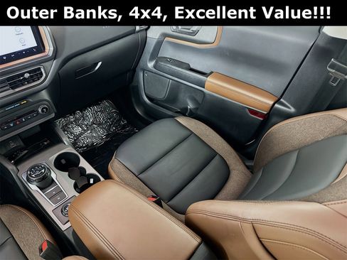 Used 2025 Ford Bronco Sport Outer Banks image 23