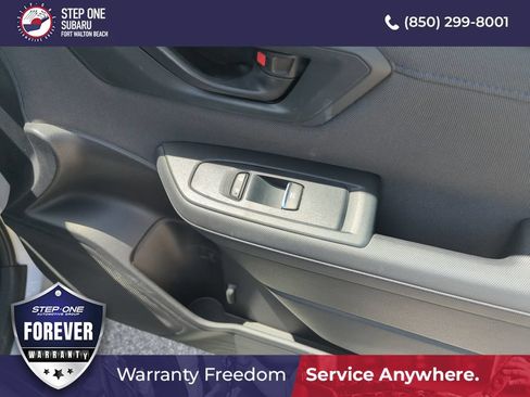 Used 2025 Subaru Forester Premium AWD/4WD image 36