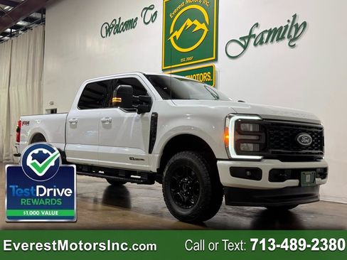 Used 2023 Ford F250 XLT w/ XLT Premium Package AWD/4WD image 1
