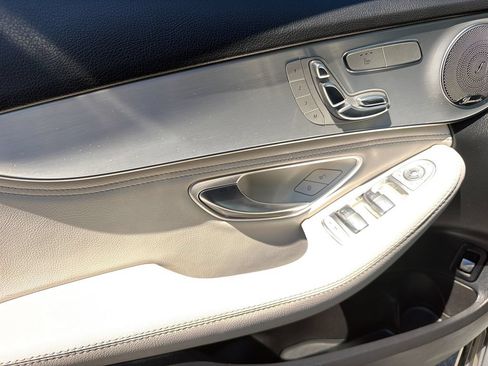 Used 2015 Mercedes-Benz C 300 4MATIC Sedan image 27