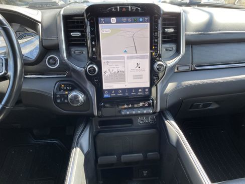 Certified 2022 RAM 1500 Limited image 18