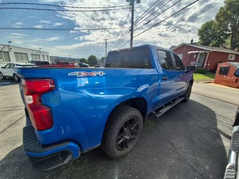 Used 2022 Chevrolet Silverado 1500 Custom AWD/4WD image 8