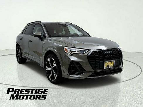 Used 2023 Audi Q3 2.0T Premium Plus AWD/4WD image 1