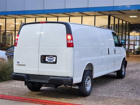 New 2025 Chevrolet Express 3500 Extended w/ Driver Convenience Package image 5