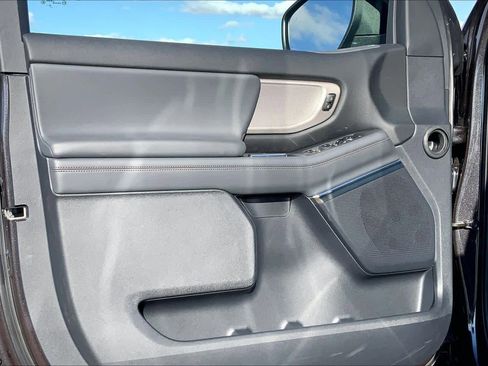 New 2025 Ford Expedition Max Active image 10