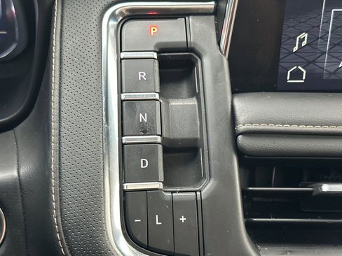 Used 2023 GMC Yukon XL AT4 w/ AT4 Premium Package image 30