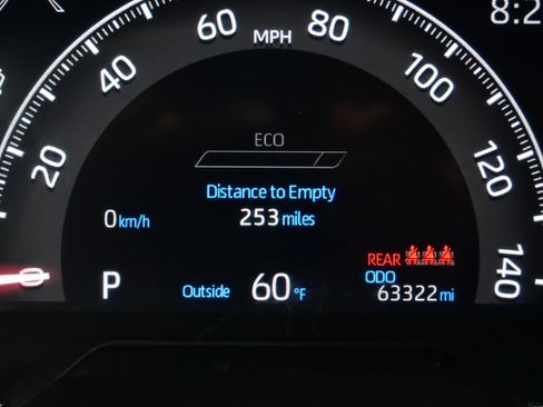 Used 2024 Toyota RAV4 LE image 23