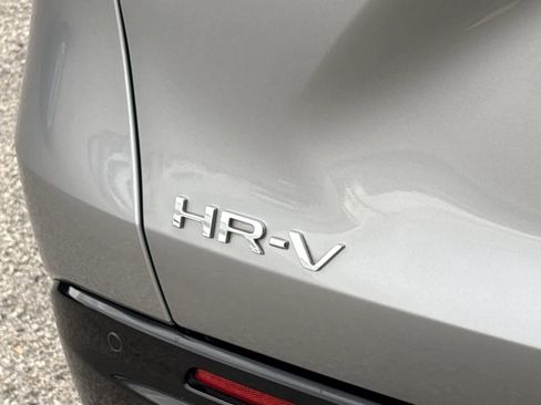 Certified 2023 Honda HR-V EX-L image 17