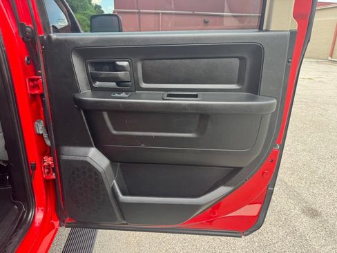 Used 2013 RAM 1500 Express AWD/4WD image 18