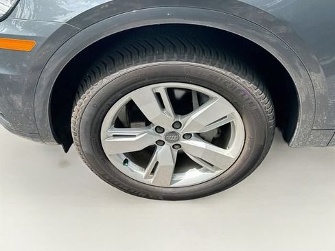 Used 2018 Audi Q5 2.0T Premium Plus w/ Premium Plus Package AWD/4WD image 36