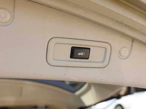 Used 2010 Nissan Murano SL w/ Leather Pkg image 13