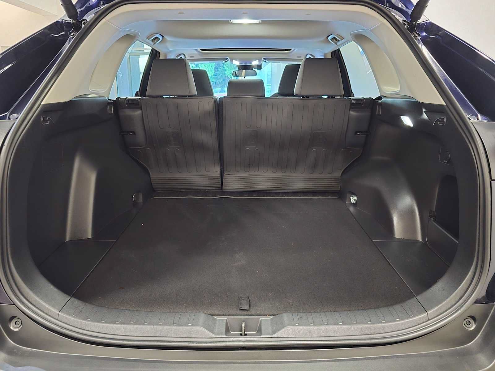 Certified 2025 Toyota RAV4 XLE AWD/4WD image 31