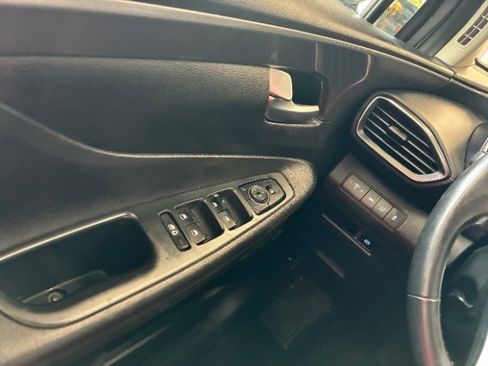 Used 2022 Hyundai Santa Fe XRT image 20