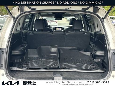 Used 2018 Honda Pilot Touring image 18
