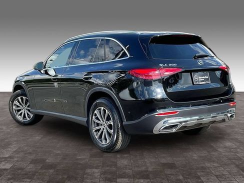 Certified 2023 Mercedes-Benz GLC 300 4MATIC image 4