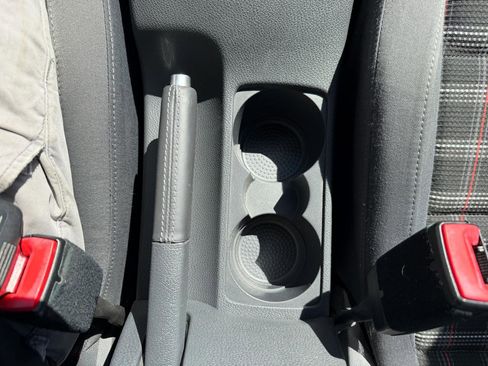 Used 2008 Volkswagen GTI 2-Door FWD image 32