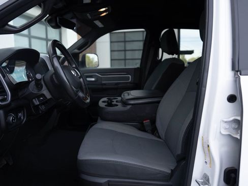 Used 2022 RAM 2500 Big Horn AWD/4WD image 15