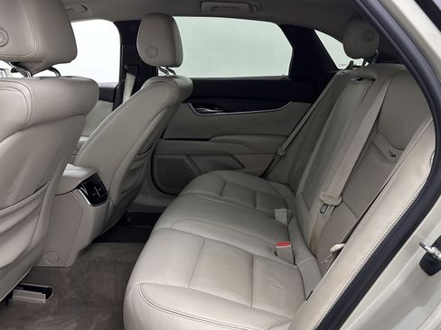 Used 2015 Cadillac XTS FWD image 19