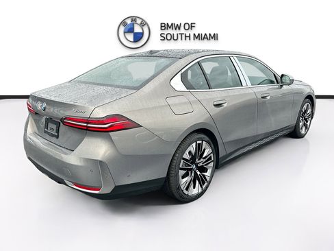 New 2026 BMW 530i w/ Executive Package RWD image 6