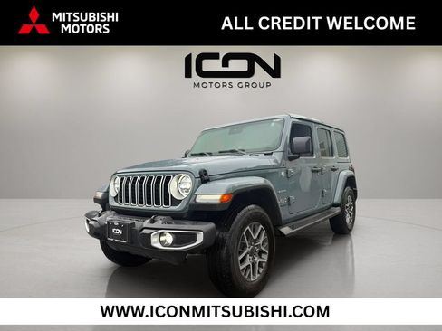 Used 2024 Jeep Wrangler Unlimited Sahara w/ Dual Top Group AWD/4WD image 1