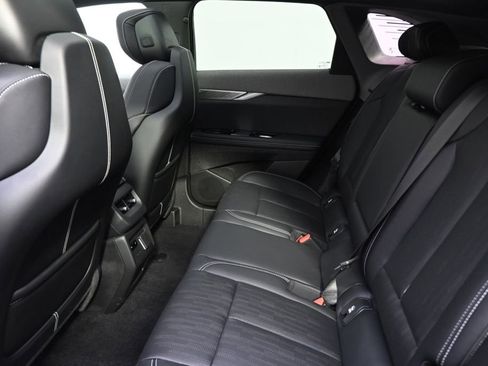 New 2026 Cadillac Optiq Sport 2 w/ LPO, Floor Liner Package AWD/4WD image 21