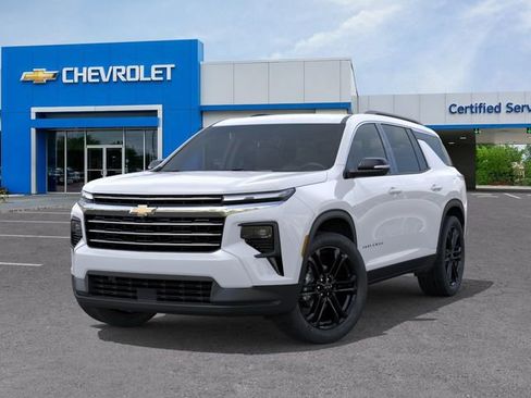 New 2026 Chevrolet Traverse LT FWD image 6