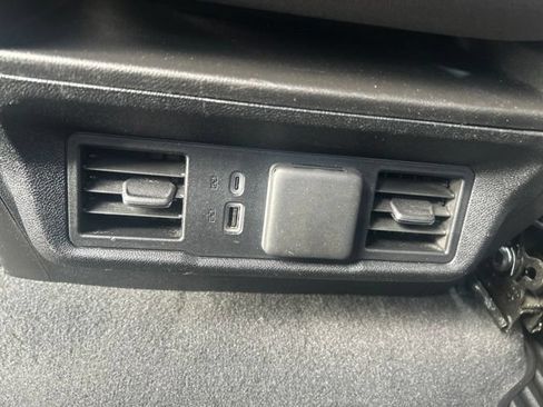 Used 2024 Chevrolet Silverado 1500 LT AWD/4WD image 41