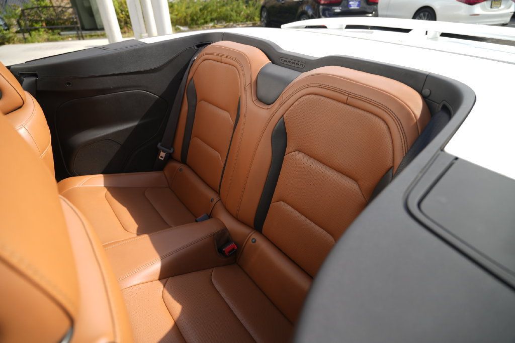 Used 2018 Chevrolet Camaro SS RWD image 29