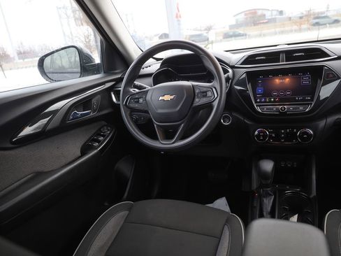 Used 2023 Chevrolet TrailBlazer LT w/ Convenience Package FWD image 25