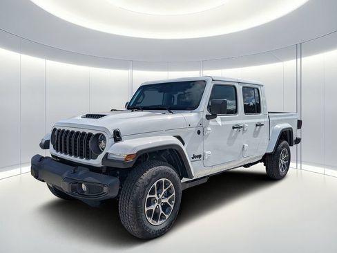 New 2026 Jeep Gladiator Sport AWD/4WD image 8
