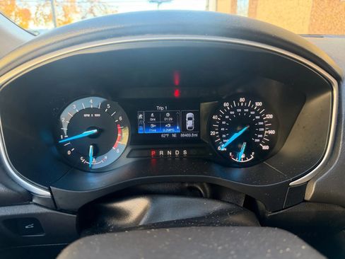 Used 2014 Ford Fusion SE image 10