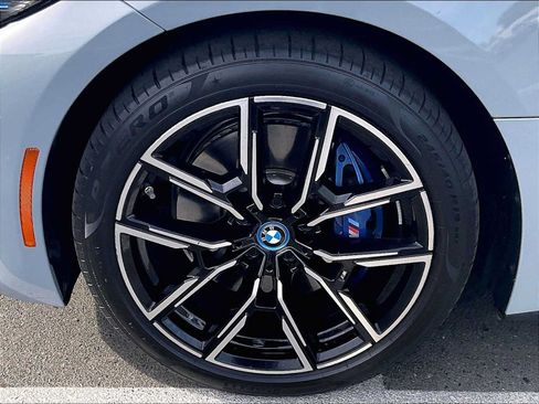Used 2023 BMW i4 eDrive40 w/ M Sport Package RWD image 11