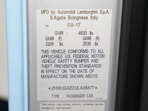 Used 2018 Lamborghini Aventador S image 51