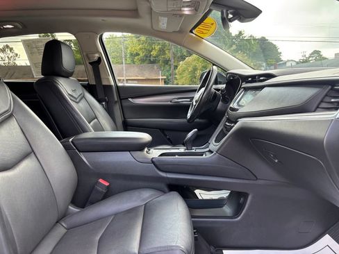 Used 2019 Cadillac XT5 Luxury AWD/4WD image 32