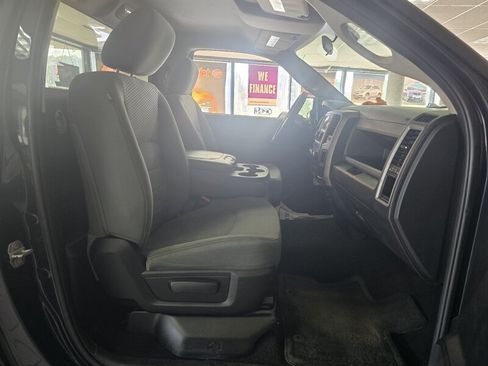 Used 2015 RAM 1500 Tradesman w/ Popular Equipment Group AWD/4WD image 12