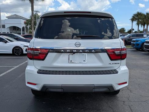 Used 2023 Nissan Armada Platinum w/ Captain's Chairs Package AWD/4WD image 5