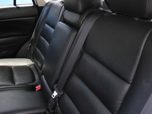 Used 2016 MAZDA CX-5 Touring FWD image 15